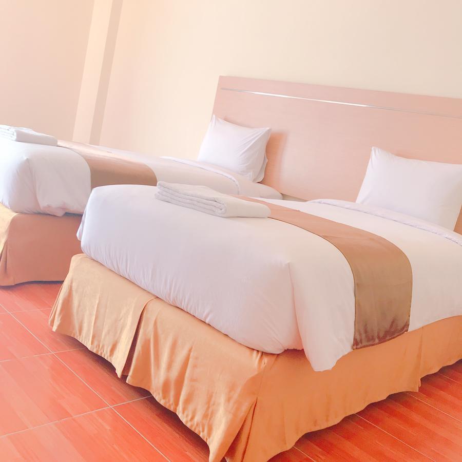 Revayah Hotels 루텡 외부 사진