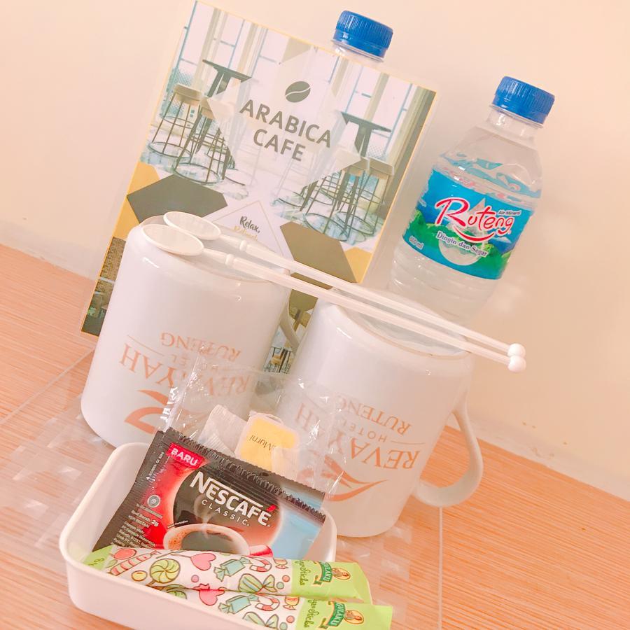 Revayah Hotels 루텡 외부 사진